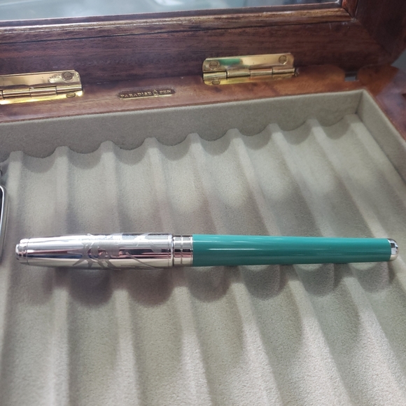 St.Dupont Rollerball Pen 2002 Statue of Liberty - Picture 1 of 8